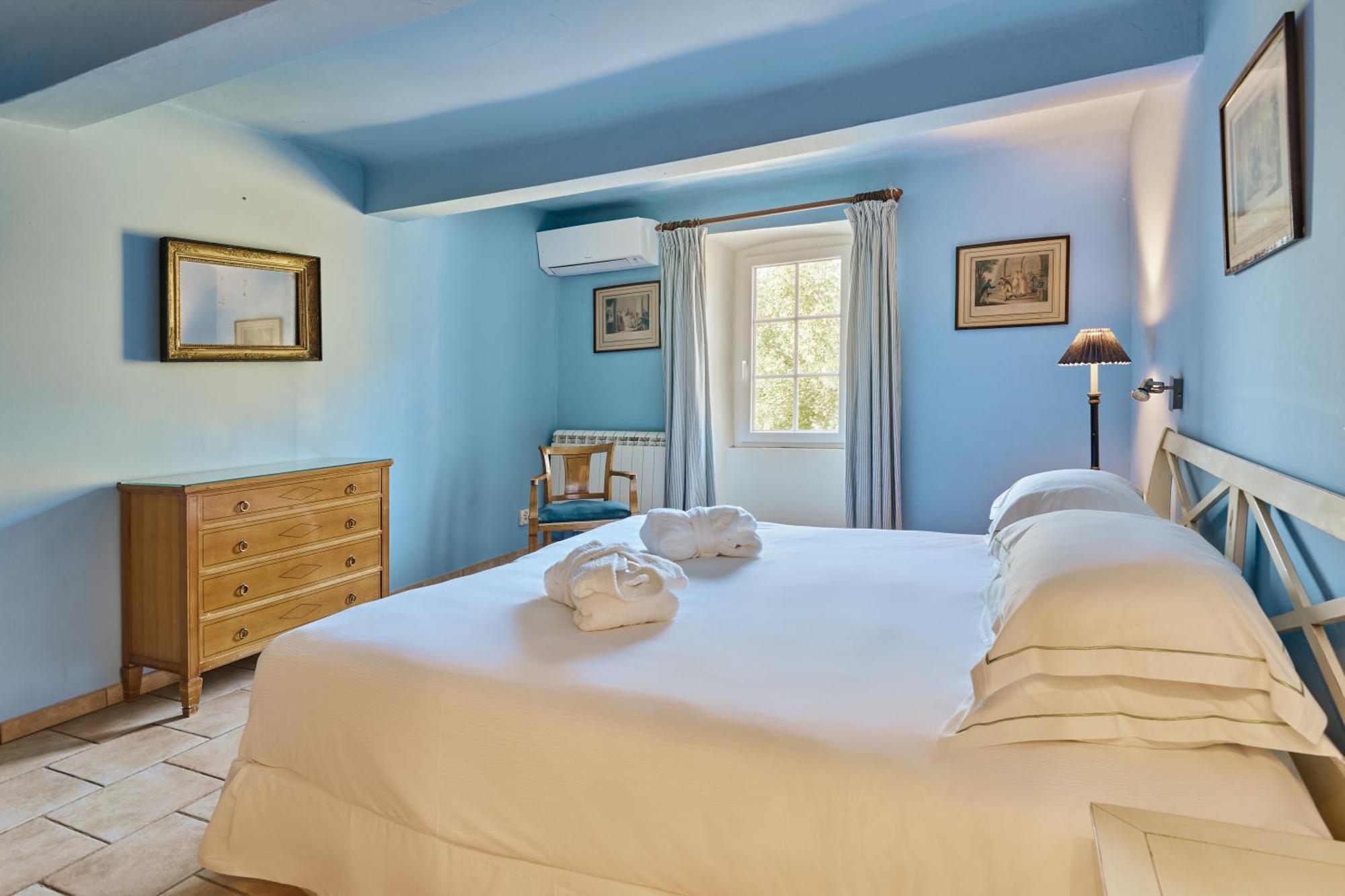 La Bastide Du Calalou; Bw Signature Collection Hotel Moissac-Bellevue