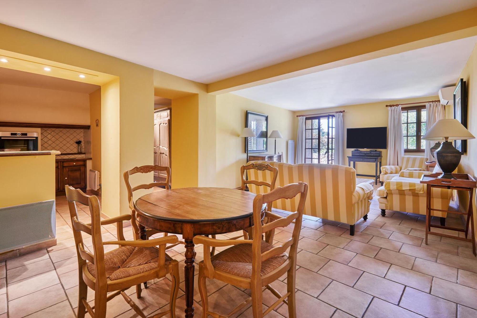 Hotel La Bastide Du Calalou; Bw Signature Collection