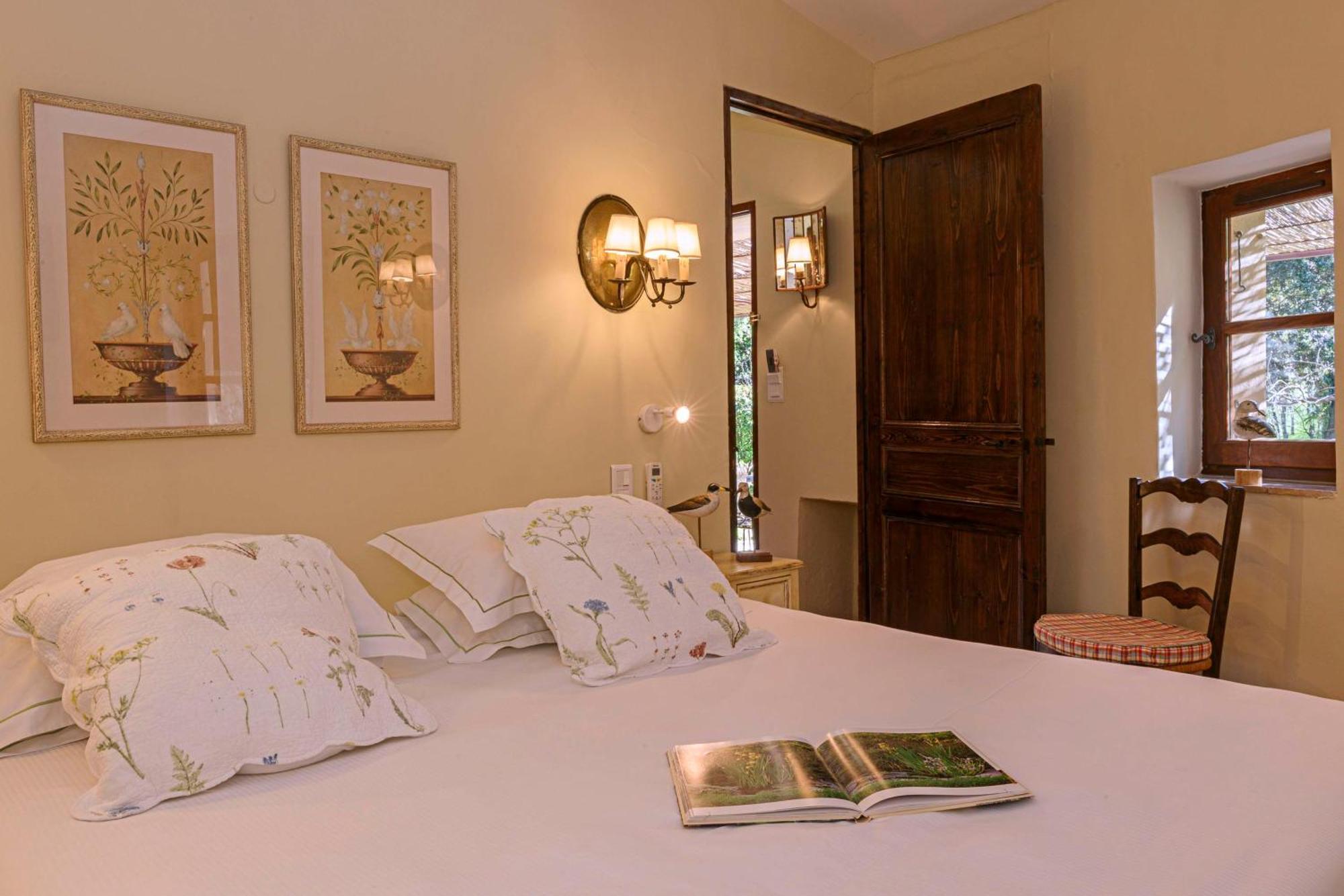 La Bastide Du Calalou; Bw Signature Collection Hotel Moissac-Bellevue
